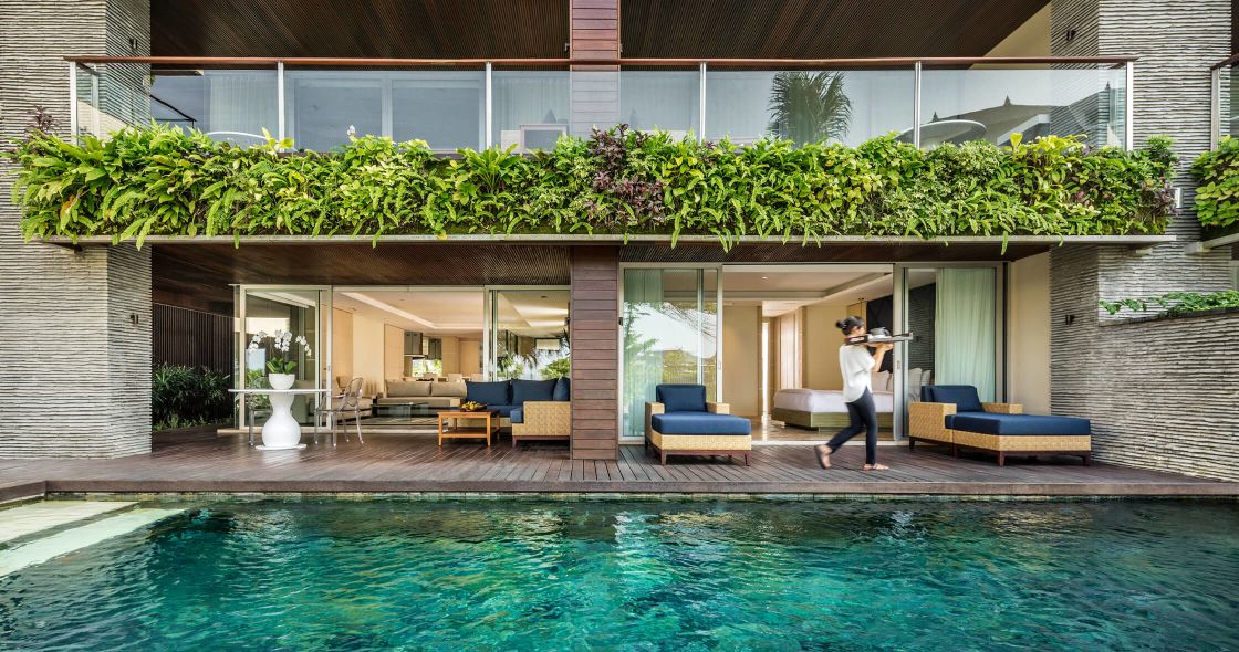 Uma Pool Residence